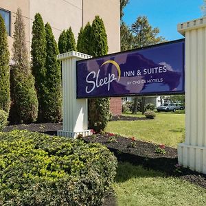 Sleep Inn & Suites